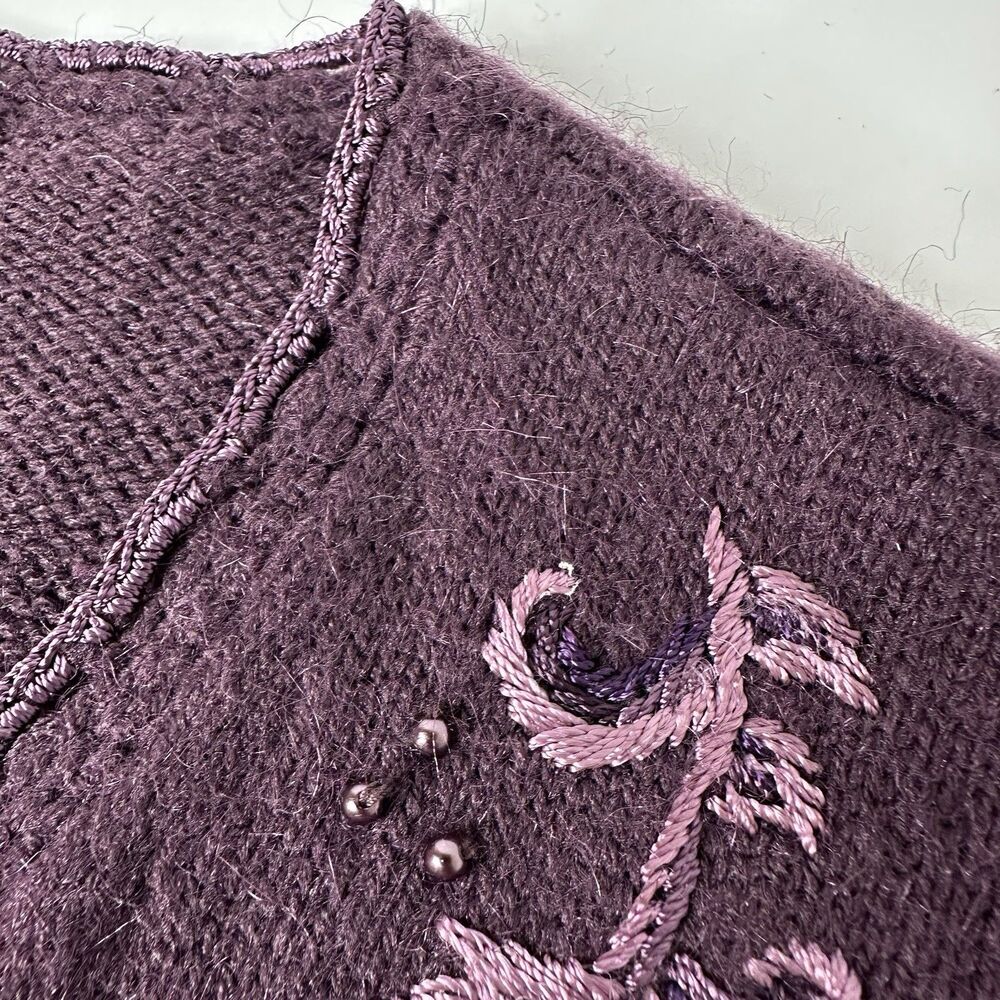 Koret Embroidered Sweater Vest Sz M Purple Dark Academia‎ Preppy Professor Vtg - Picture 11 of 15